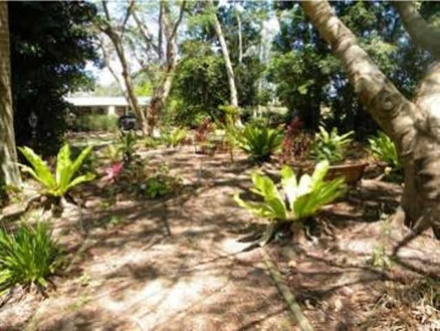 Beerwah Glasshouse Motel Exterior foto