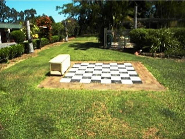 Beerwah Glasshouse Motel Exterior foto